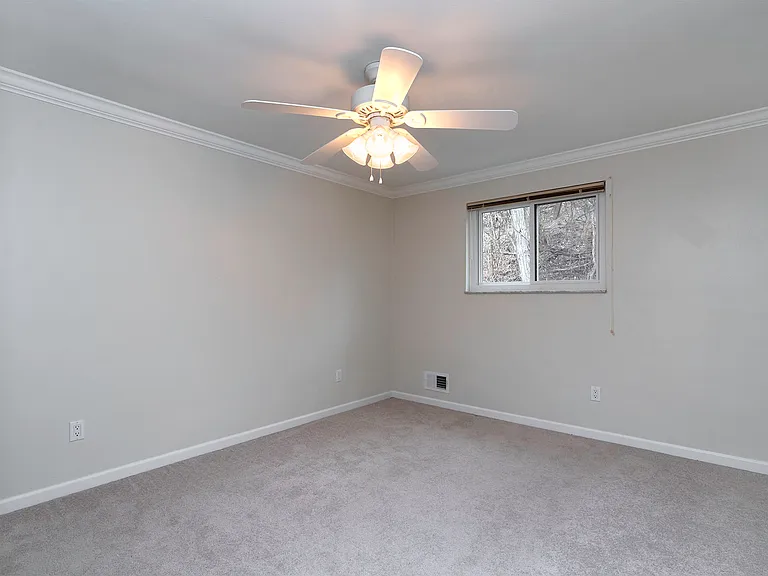 6641 Birchwood Ave #1 — Photo 16