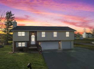 212 N Church St, Carlock, IL 61725