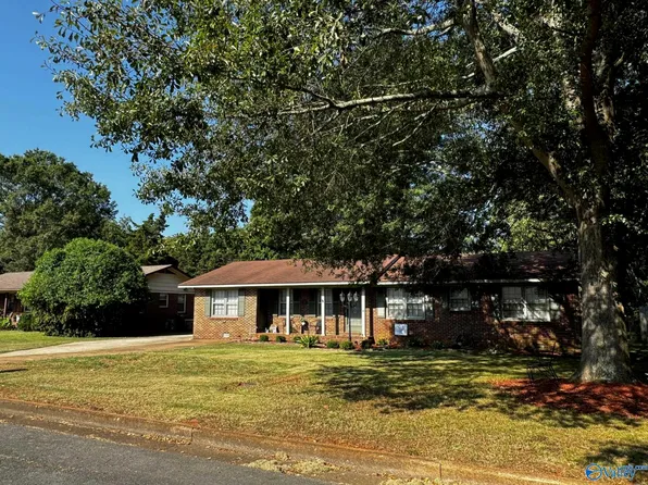1211 Donna Ave SE, Decatur, AL 35601