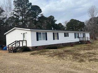 122 Kaeley Ln, Elm City, NC 27822