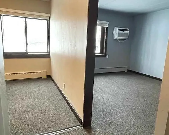 Elevate your living experience at LS Capital Group with this spacious layout featuring large windows and natural light. Ideal for personalization, it offers a blank canvas for your next chapter. Explore your new home today!