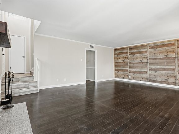 5th image of 2713 Meadowstone Ct