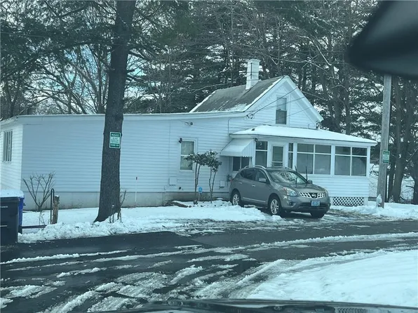 12 Elmo St, North Providence, RI 02911