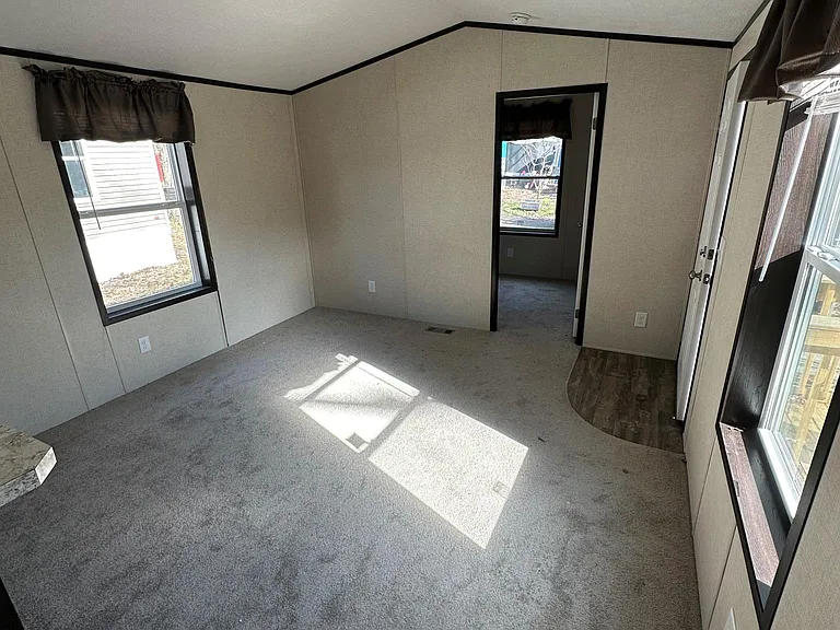 8229 Boston State Rd #33 — Photo 3