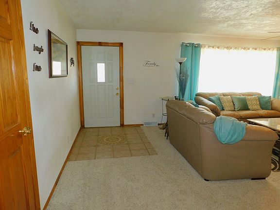 5th image of 448 Washakie Dr