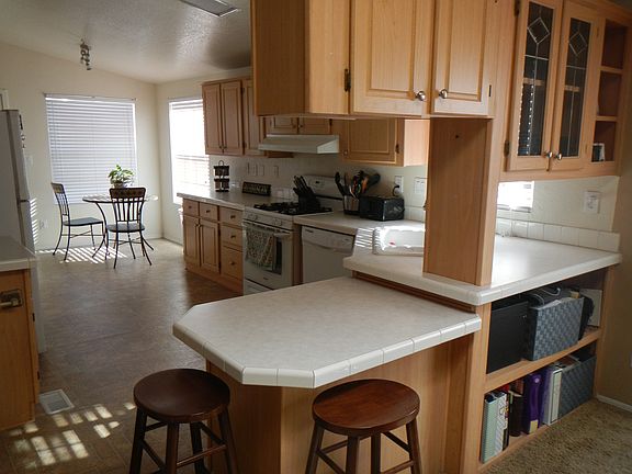 4th image of 225 E Biltmore Ave