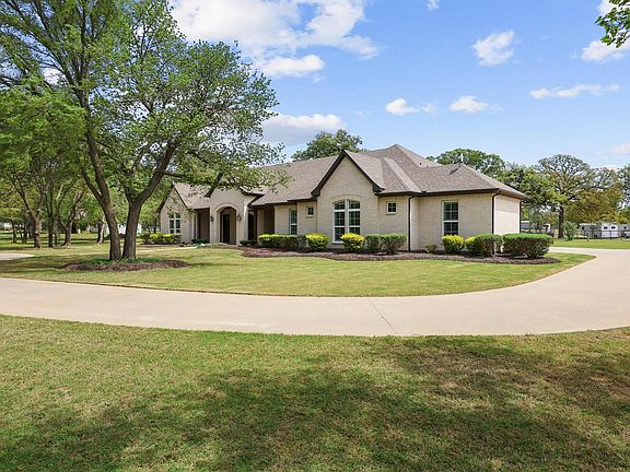 3rd image of 5999 Ranch Estates Rd