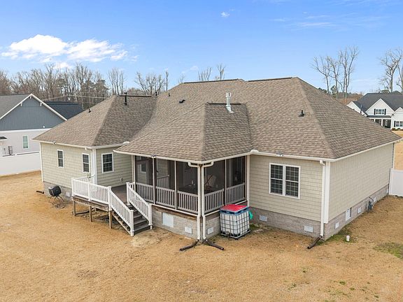 5th image of 2889 Beddard Road