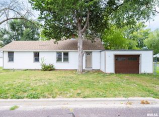 352 Carola St, Creve Coeur, IL