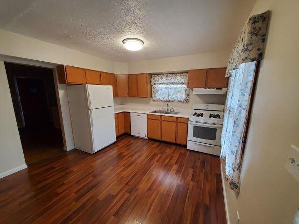 Real estate listing image