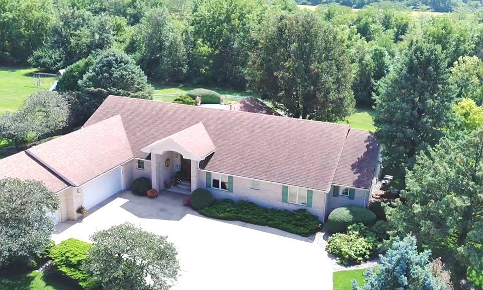 1st image of 1019 Country Ln
