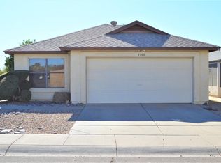 8703 W John Cabot Rd, Peoria, AZ 85382