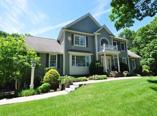 3 Dearborn Way, Middleton, MA 01949