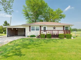 3879 Seiler Rd, Dorsey, IL 62021