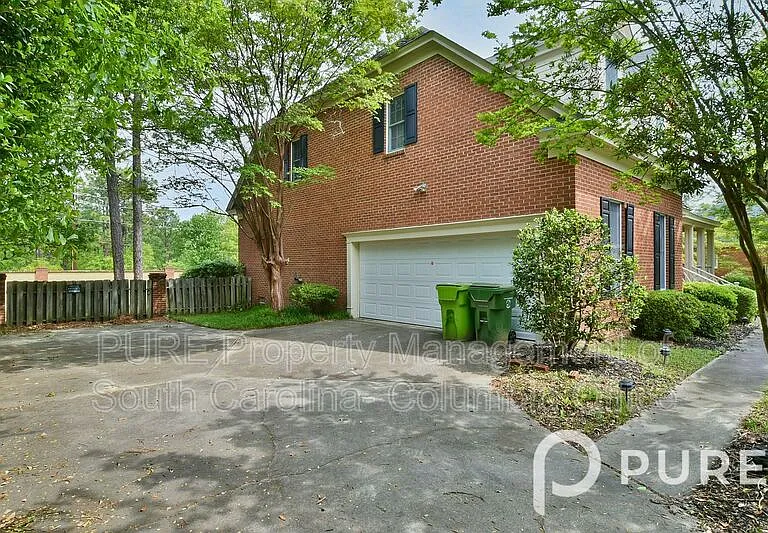 208 Shallow Brook Dr — Photo 6