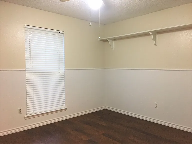 606 Circle Creek Dr — Photo 11