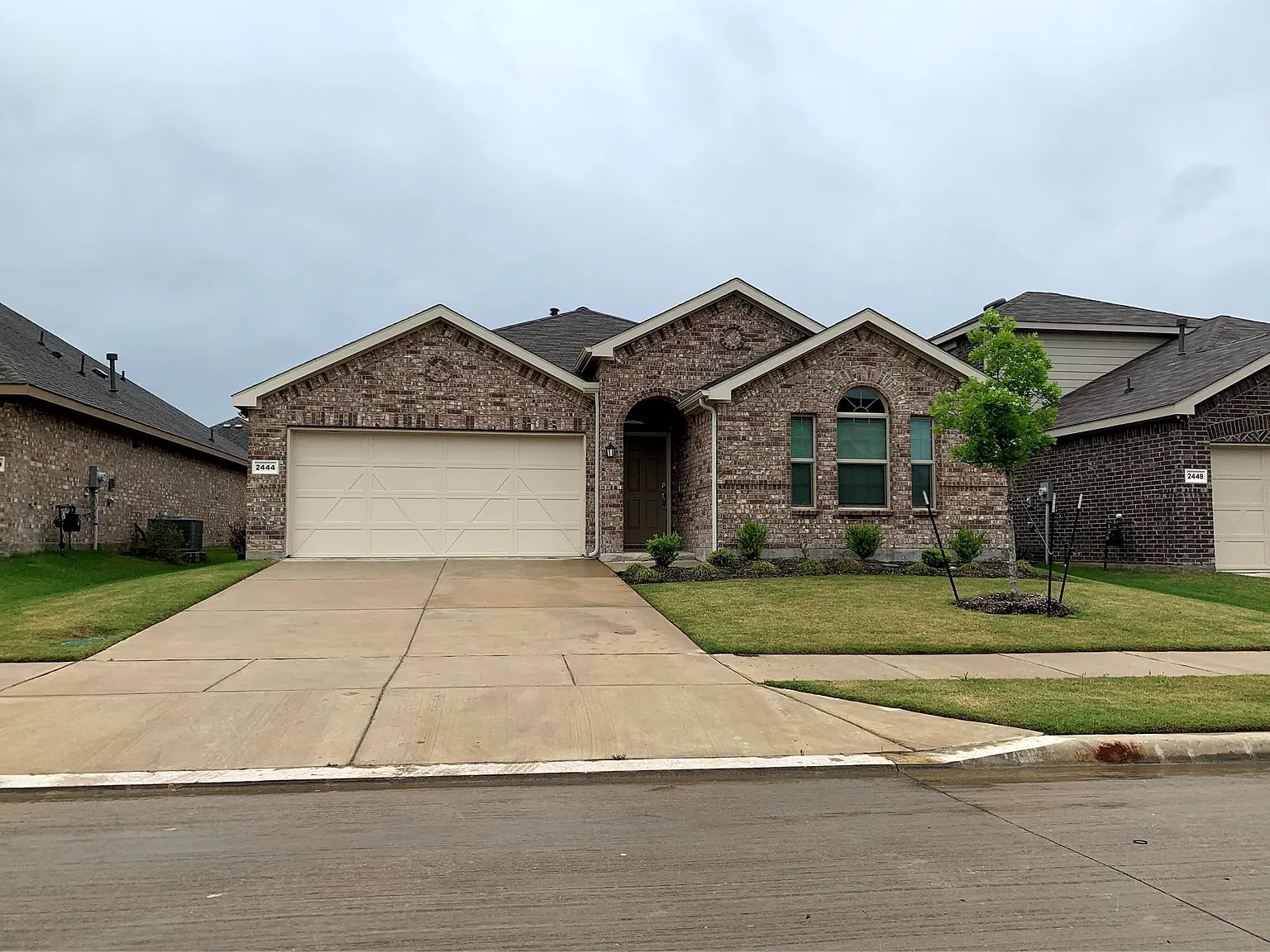 3 bed, 1536 sqft, $2,100 — Photo 1