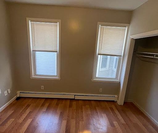 5th image of 463 Blatchley Ave #2