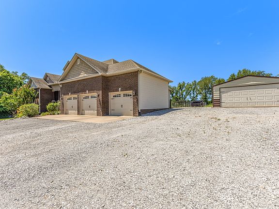 5th image of 6734 Burgess Gower Rd