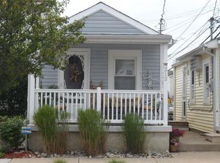 212 15th St, Ocean City, NJ 08226