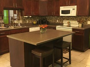 5185 N Hamburg Rd, Oldenburg, IN 47036