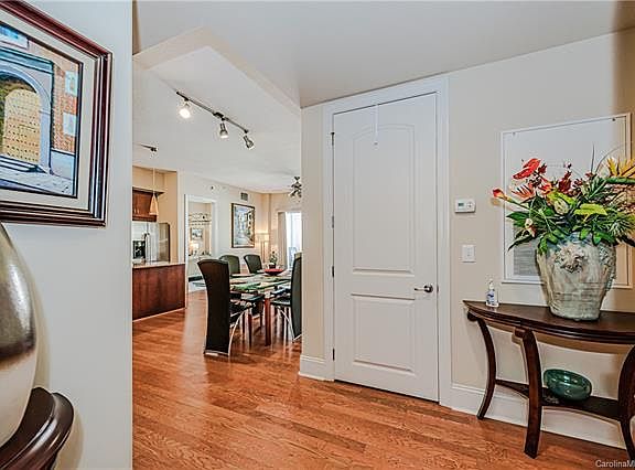4th image of 4625 Piedmont Row Dr Unit 407