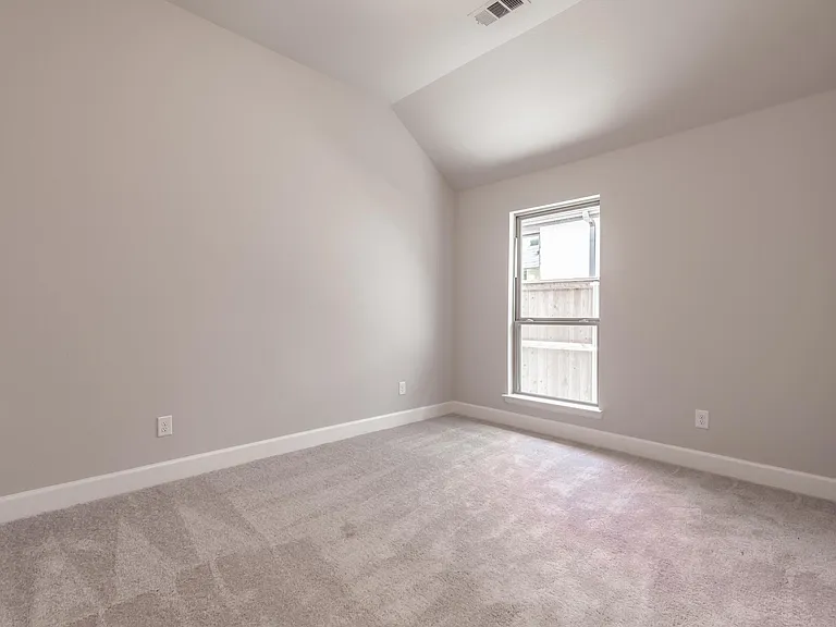 2933 Saltwood Ct — Photo 24