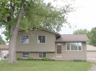 1810 Brimfield Rd, Columbus, OH 43229