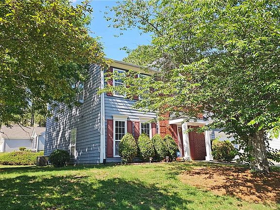 2nd image of 1334 Ambercrest Way