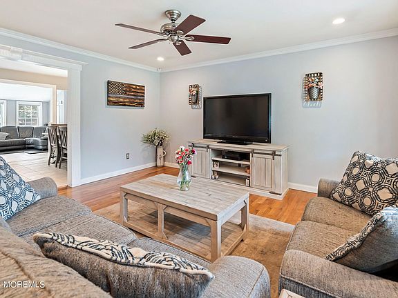 3rd image of 711 Northstream Drive