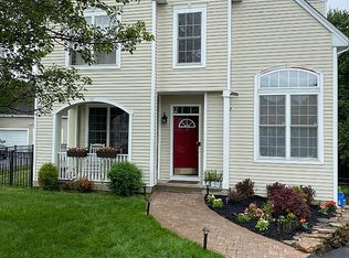 12 Waverly Ct, Highland Mills, NY 10930