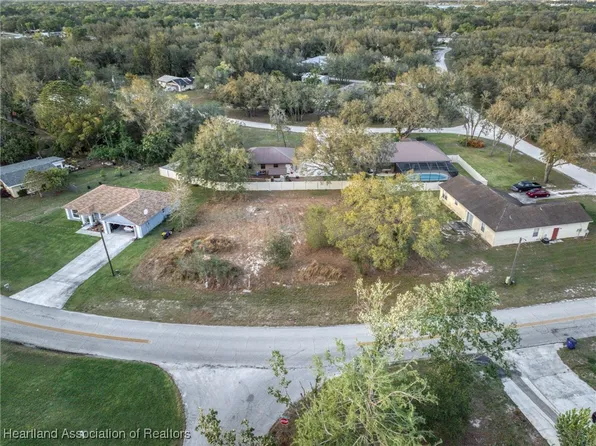 2370 W Nautilus Rd, Avon Park, FL 33825
