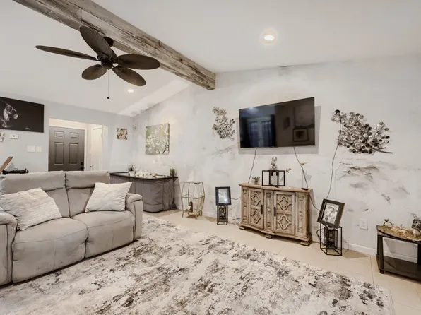 1443 Brook Meadow Cir, Lancaster, TX 75134