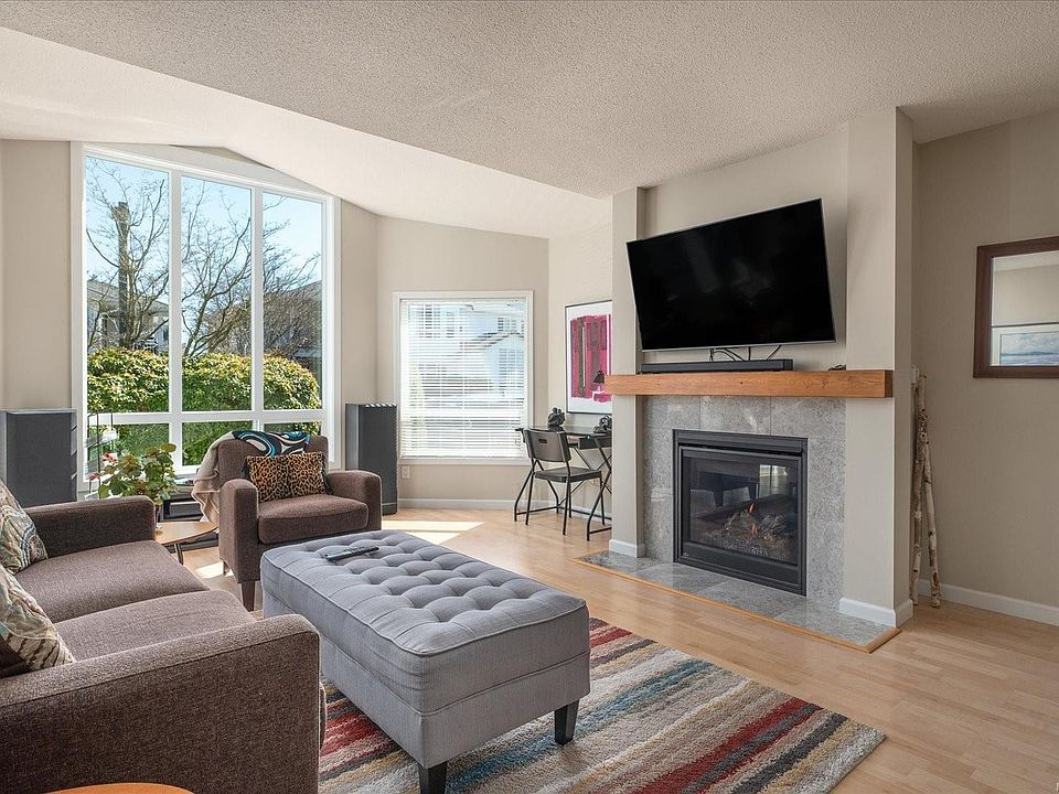 1st image of 6245 Blueback Rd #17