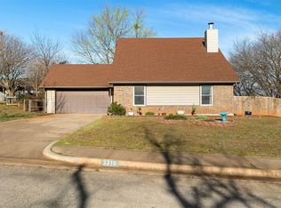 1310 Silver Maple Ln, Noble, OK 73068
