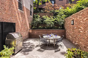 Sold by Kleier Residential