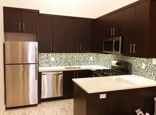 2575 22nd St APT 2F, Astoria, NY 11102