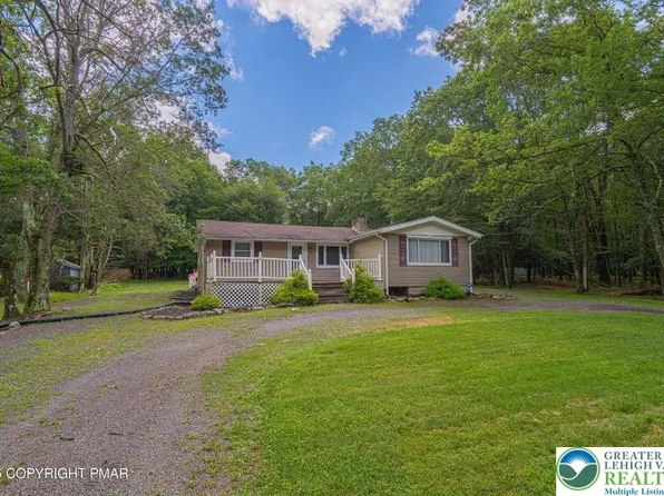 126 Lenape Trl, Albrightsville, PA 18210