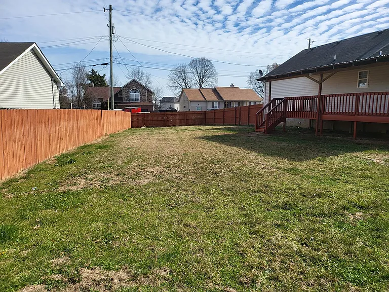1900 Peaceful Brook Dr — Photo 4