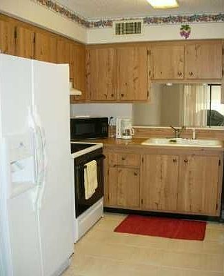 3rd image of 3667 Arelia Dr N