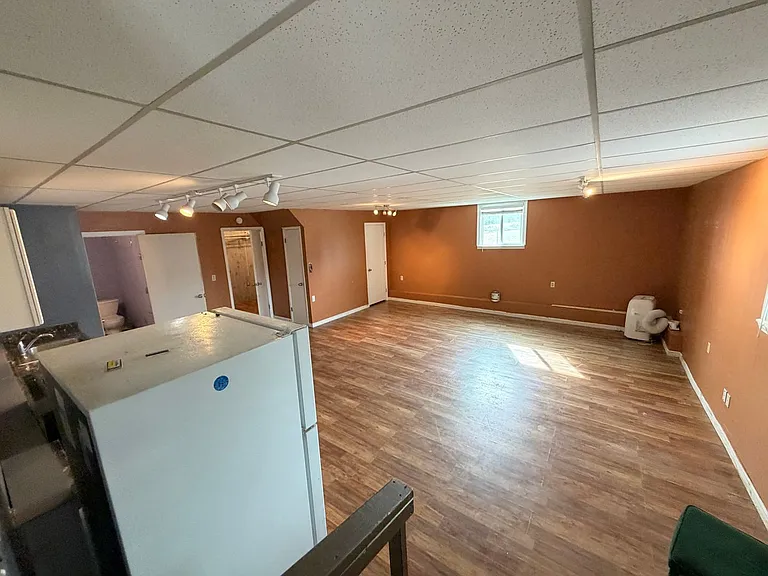 1384 Flintwood Rd — Photo 8
