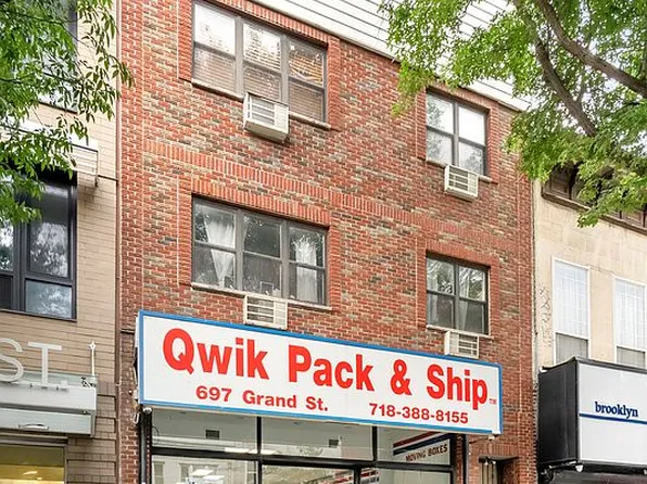 697 Grand St, Brooklyn, NY 11211