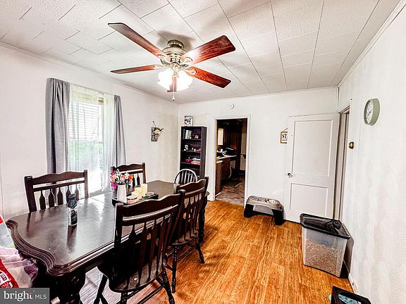 4th image of 10 Richmond Ct