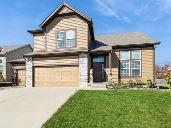 2140 W Sheridan St, Olathe, KS 66061