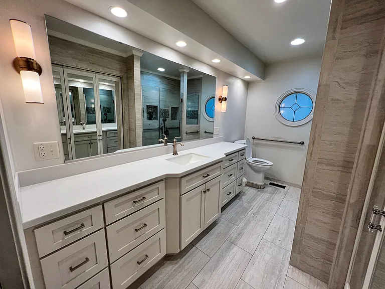 3601 E 3rd St — Photo 26