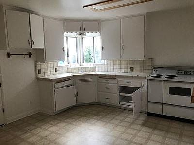 4th image of 428 Miramar Dr