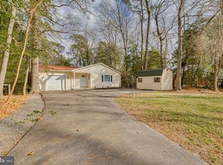 532 Beech Dr, Lusby, MD 20657
