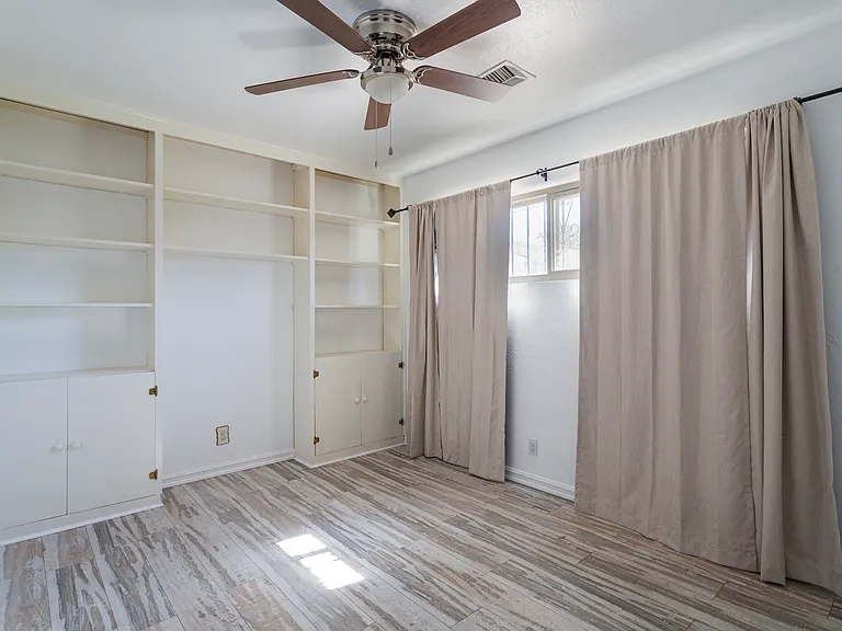 2812 San Pedro Dr NE — Photo 15