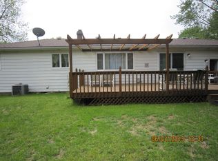 74 Devonshire Cir, Elgin, IL 60123