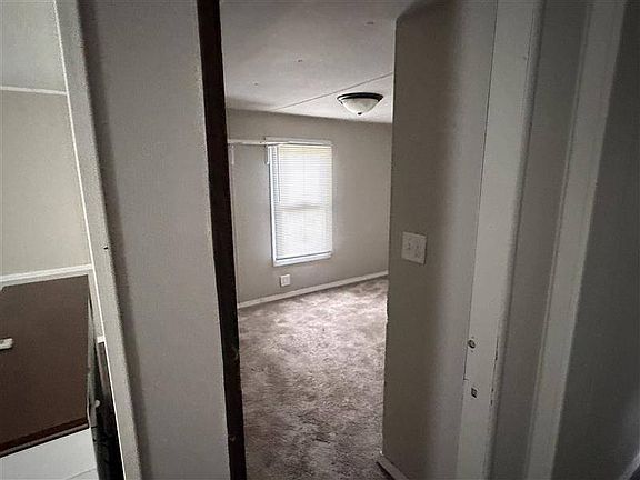 5th image of 305 Avenue C #77